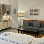 La Scala Apartments