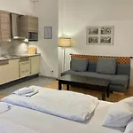 La Scala Apartments