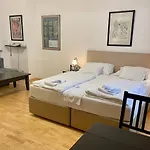 La Scala Apartments